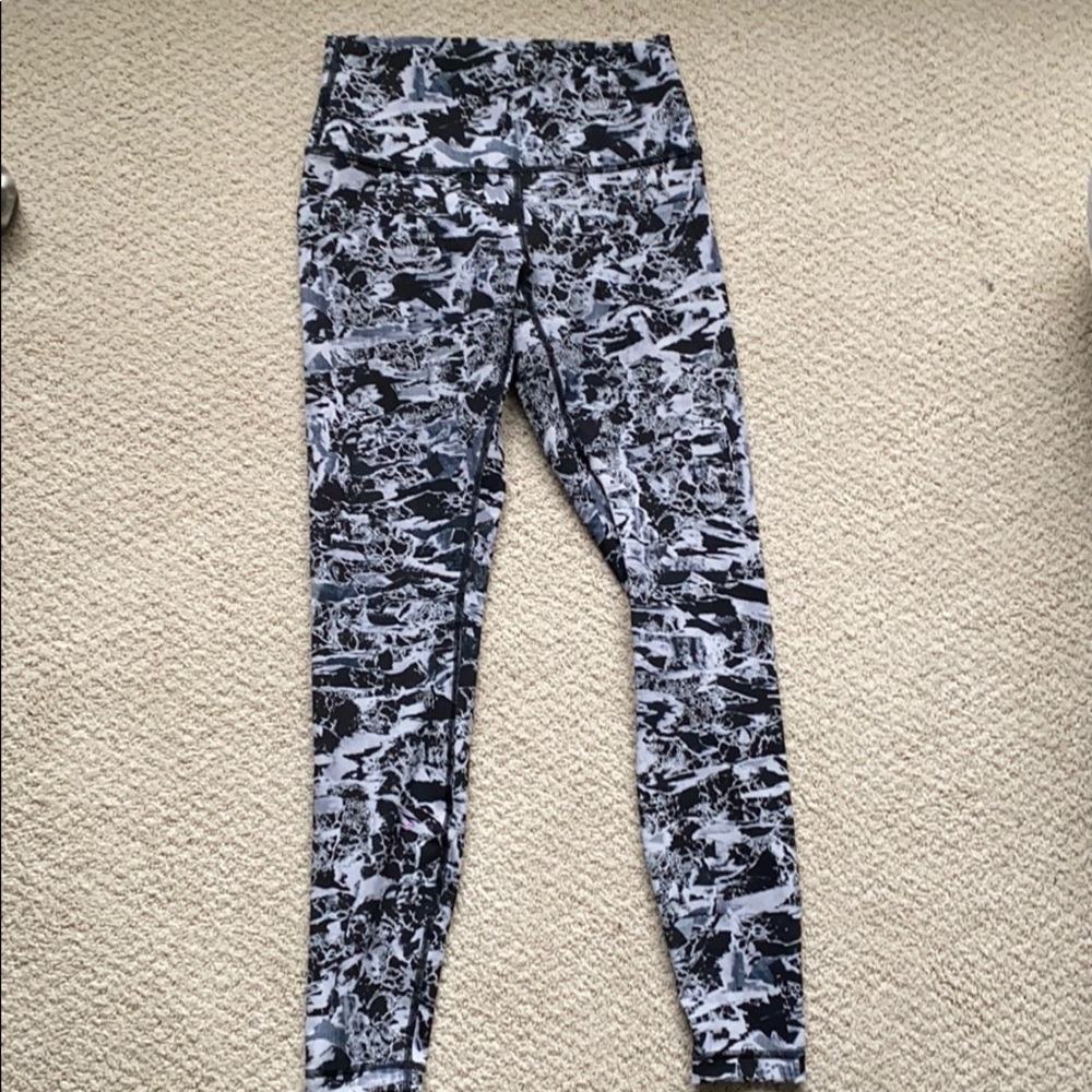 Lululemon Patterned Highwaisted Leggings